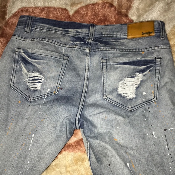 (Selling pants with paint comes like that) - Picture 3 of 3